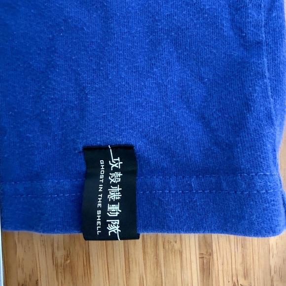 🤖 Uniqlo Ghost in the Shell Arise Shirt Womens Small Blue Anime Graphic Tee UT - Picture 5 of 8